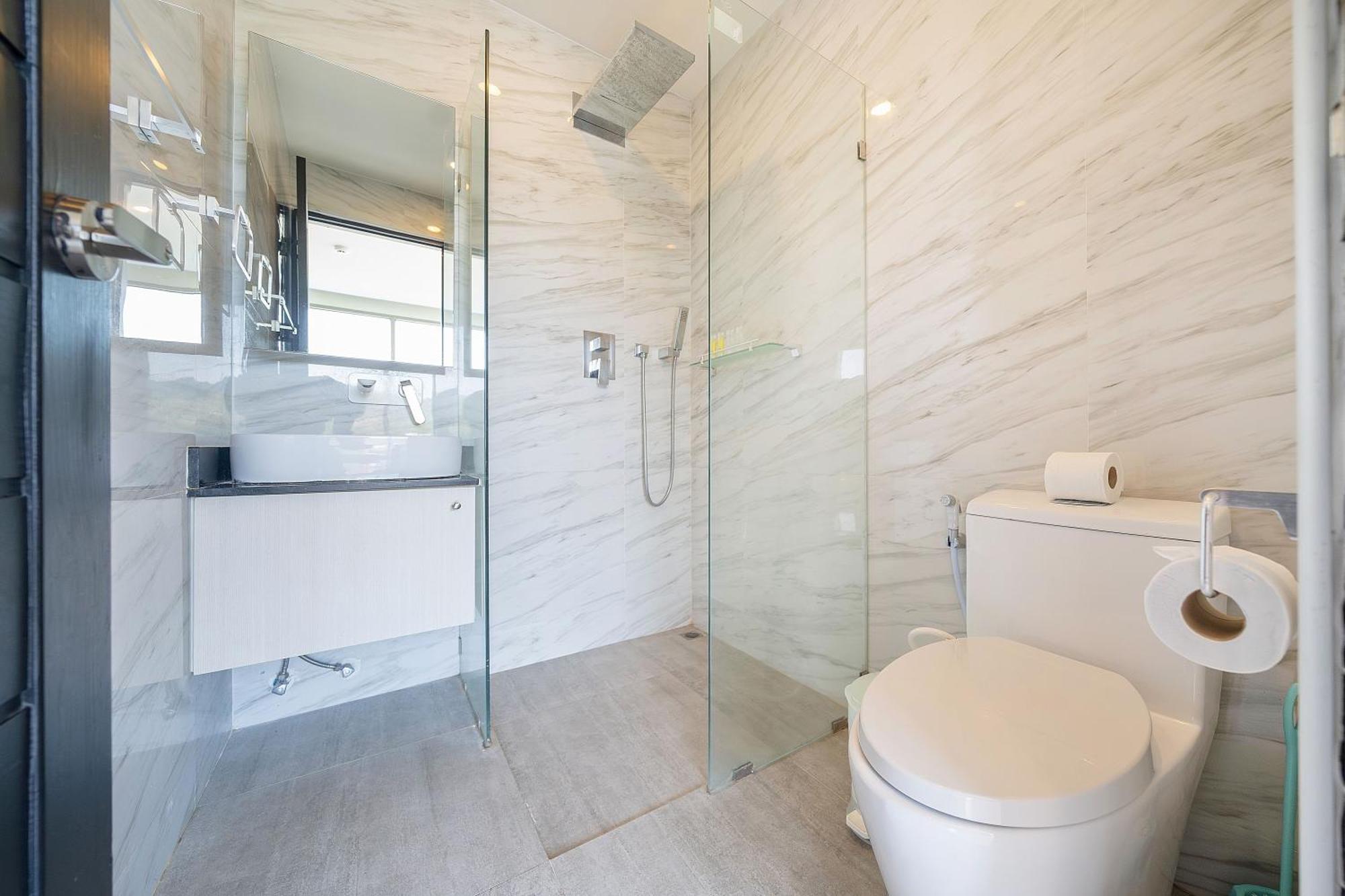 Ocean View 2br C35, Just 5 Min Walk To The